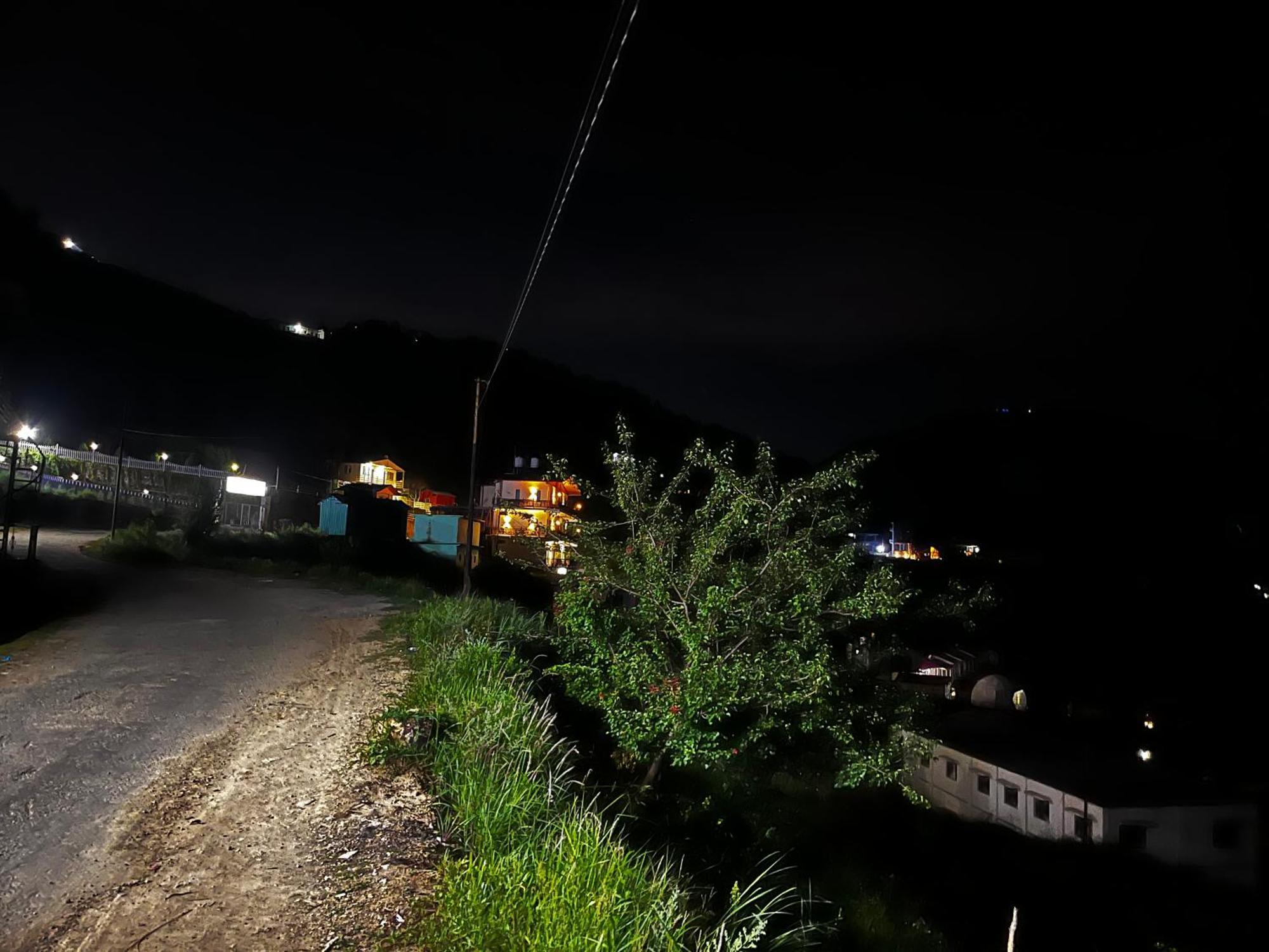 Himalayan Hill Top Resort Kanatal Exterior foto
